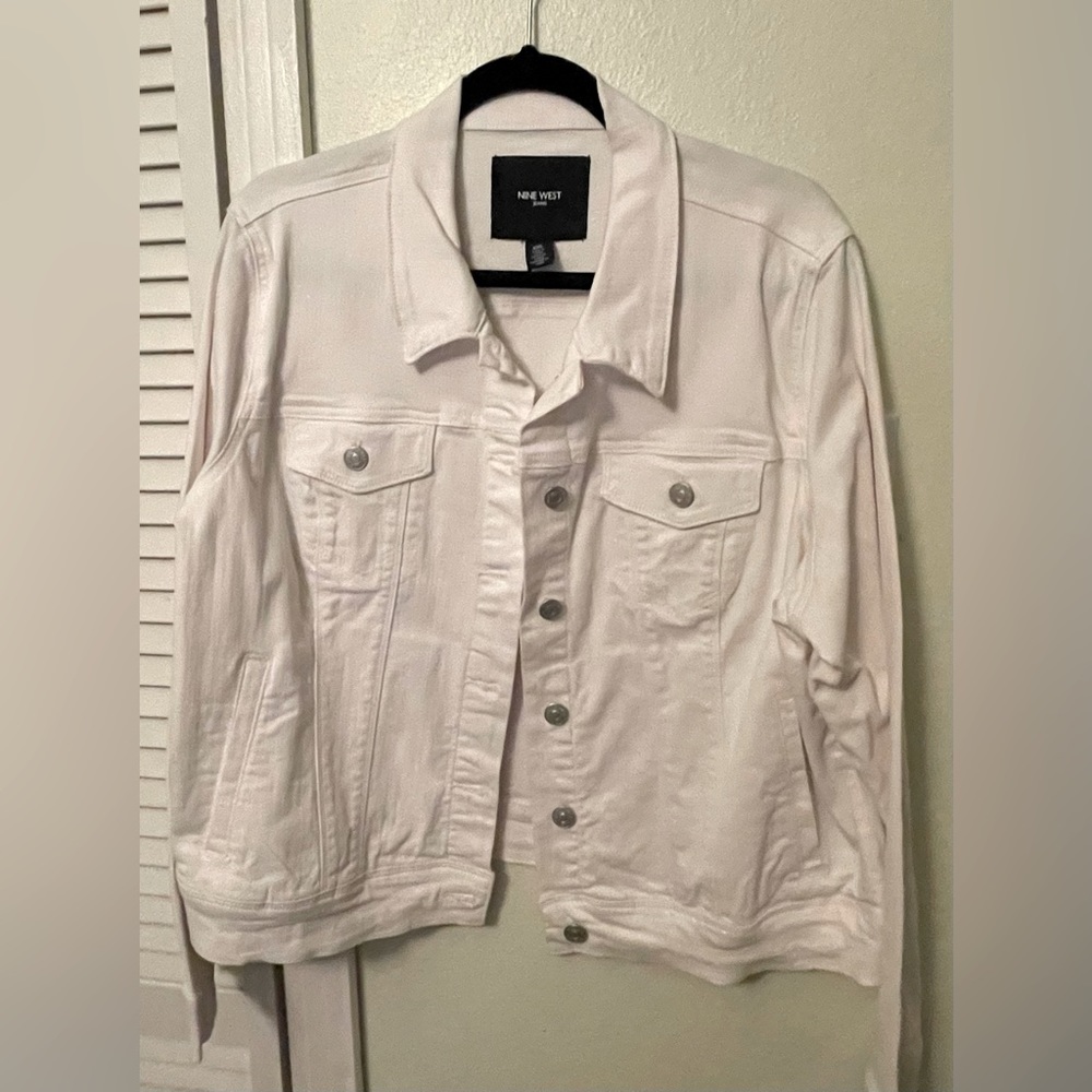 White Jacket women’s